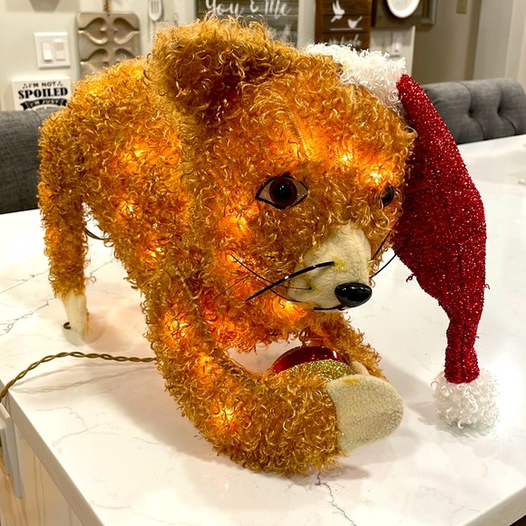 Indoor/Outdoor Christmas 🎄 Kitty Decor with Lights - Picture 2 of 16